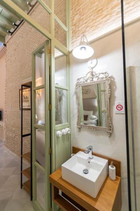 Juderia De Sevilla I Luxury Apartments Exterior photo